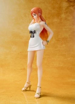 One Piece Figuarts Zero - Nami Film Gold Edition -FUNKO Store 8294cc3608d3a877de508d53c13745510982ae400991dbededf79ed642f8cced