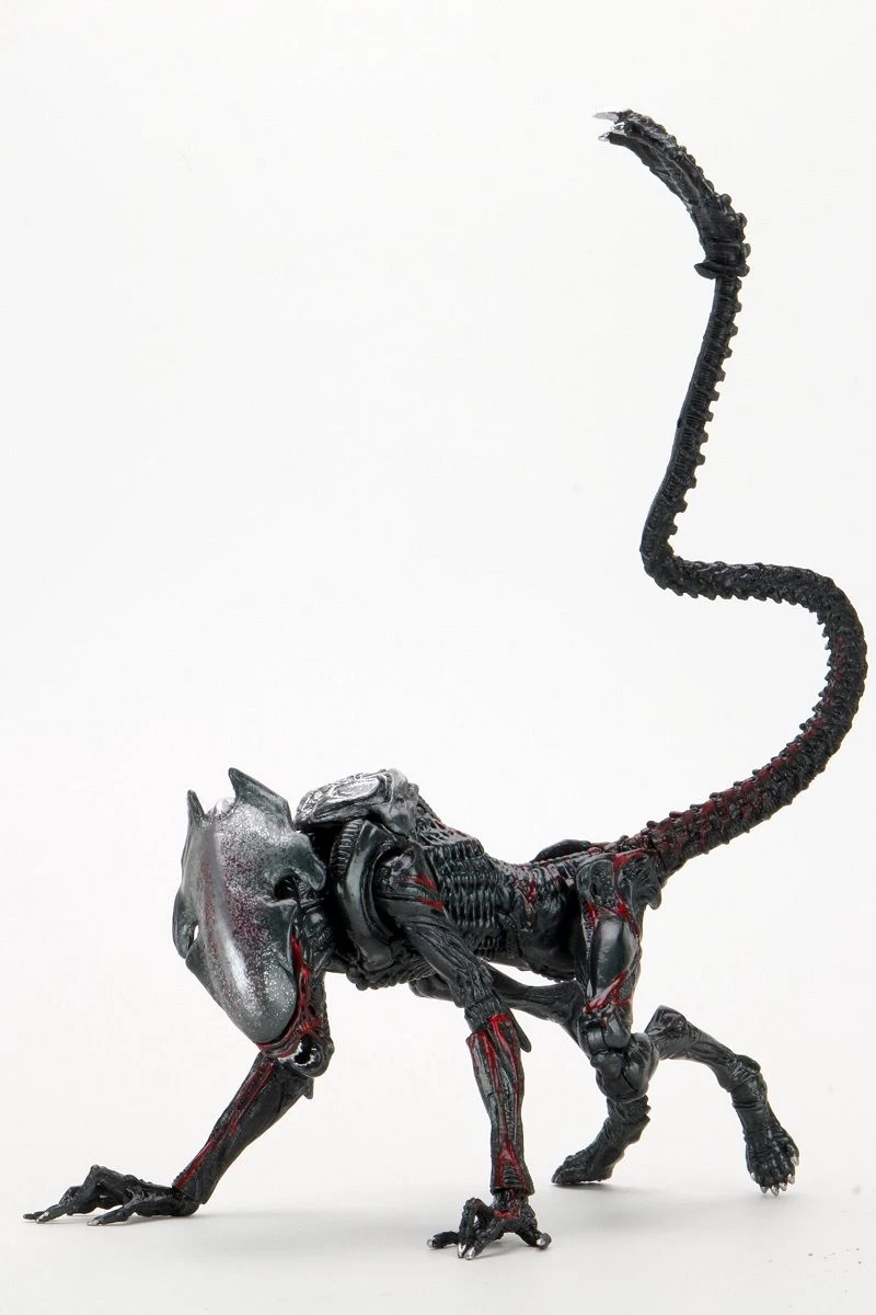 NECA Kenner Tribute Figur - Ultimate Night Cougar Alien 3 NECA Kenner Tribute Figur - Ultimate Night Cougar Alien