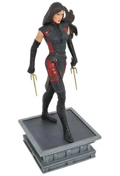 Diamond Select Marvel Gallery - Netflix Elektra PVC Figur